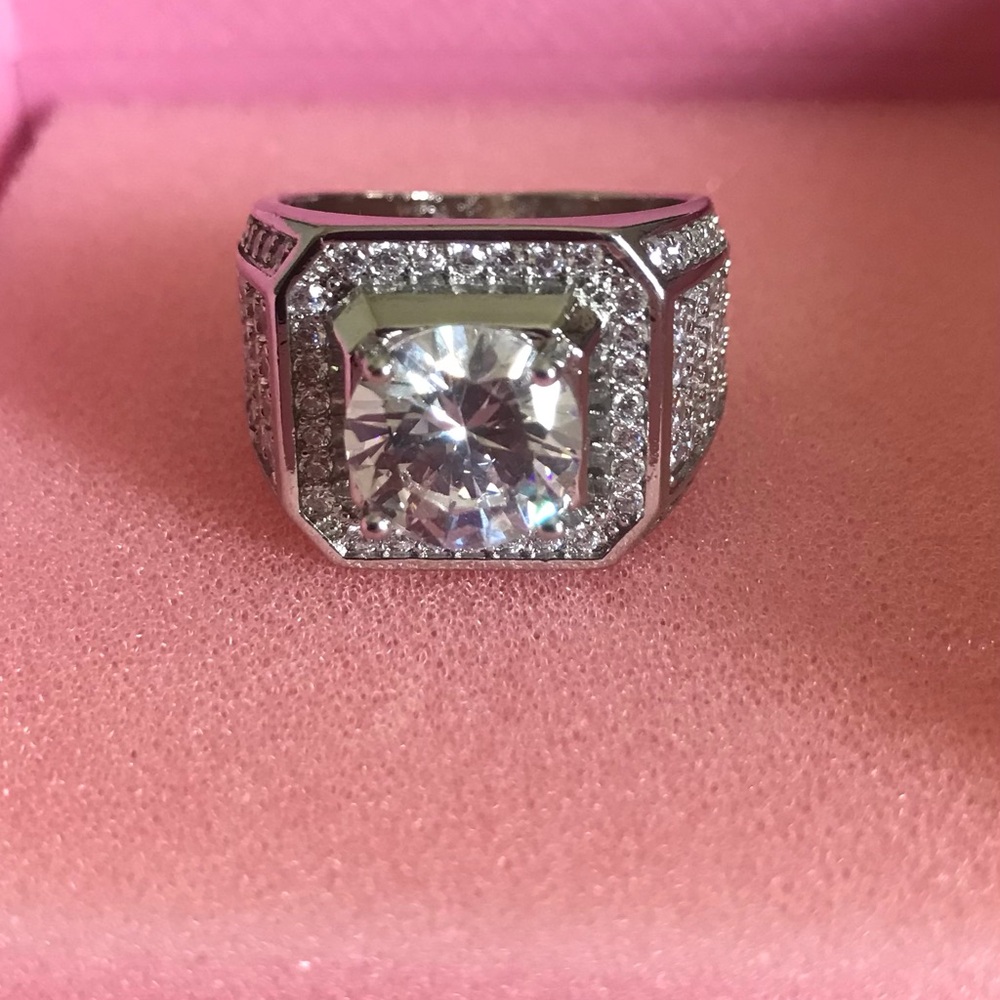 Sterling Silver Cubic Zirconia Halo Statement Ring